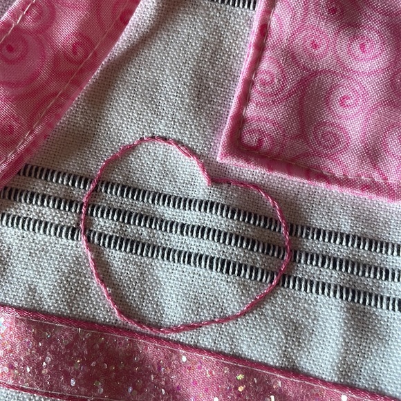 Handmade “Think Pink!” Apron - Picture 8 of 9